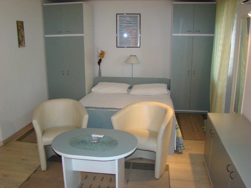 Studio Apartments Kuljis Vis Rum bild